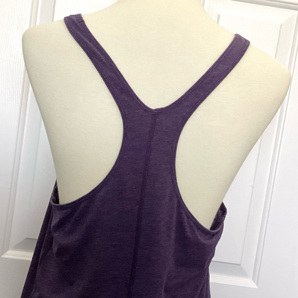 \Lululemon\ Torque Tank - Picture 13 of 16